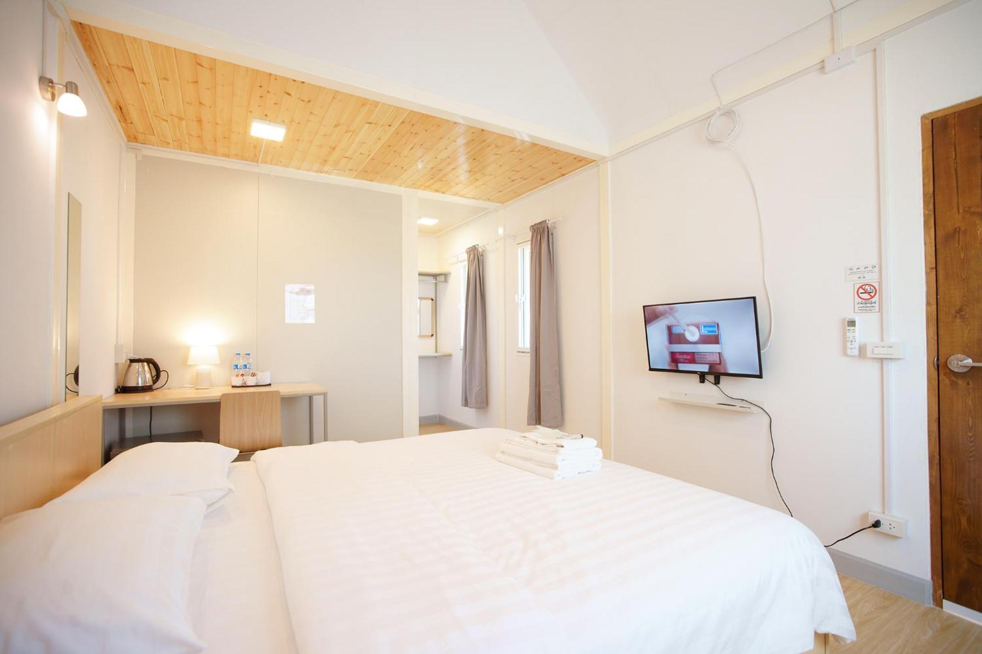 Barn Sampran Resort บ้านสามพรานรีสอร์ท Nakhon Pathom Exterior foto